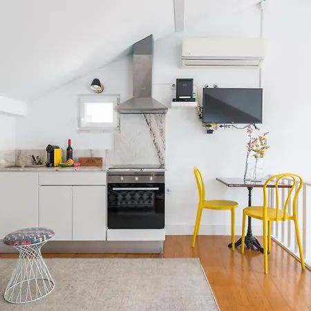 Ama Apartment