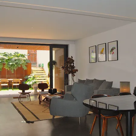 아마 아파트먼트 *